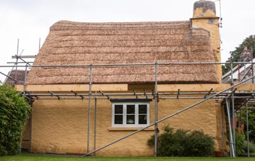 Winchfield thatch roofing costs